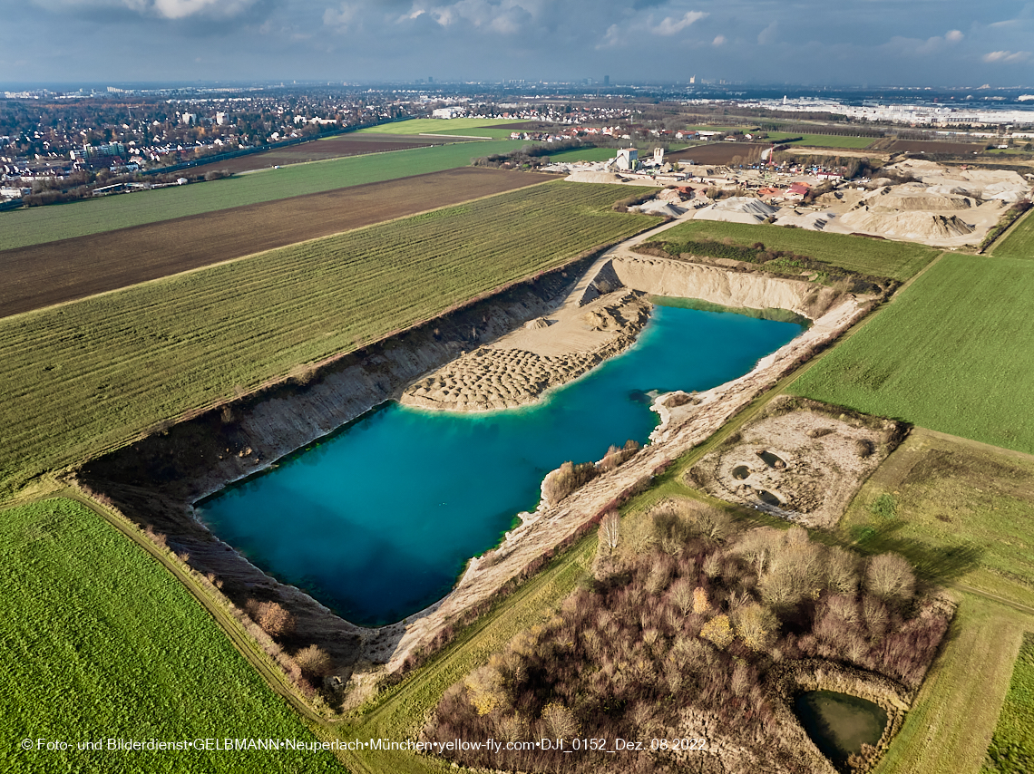 08.12.2022 - Quetschwerk - DEMOS-Wohnbau - Bauplatz in Gronsdorf 08.12.2022 - Quetschwerk - DEMOS-Wohnbau - Bauplatz in Gronsdorf